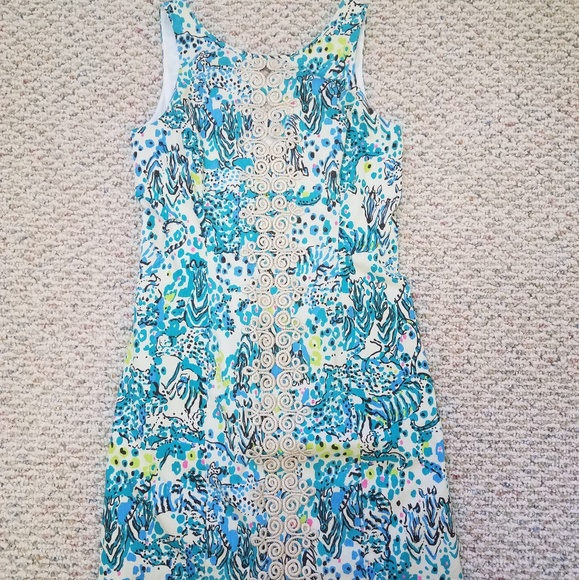 Lilly Pulitzer - Picture 2 of 5